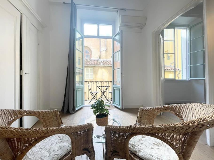 Homelivia, Vieux Nice, Appartement De Charme, Clim Balcon Exterior photo